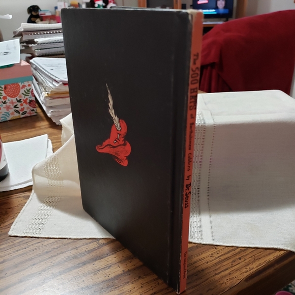 Vintage Dr. Seuss Book "The 500 Hats of Bartholomew Cubbins" - Picture 9 of 12
